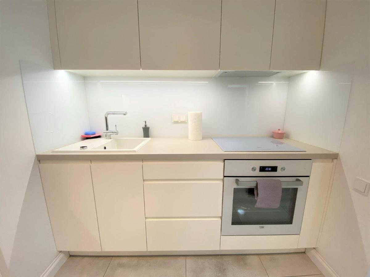Exclusive 2Br! Apartment In Center +Netflix +Gym 바르샤바 외부 사진